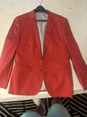 Express Photographer Men's Red Blazer, fitted, 42 Regular
